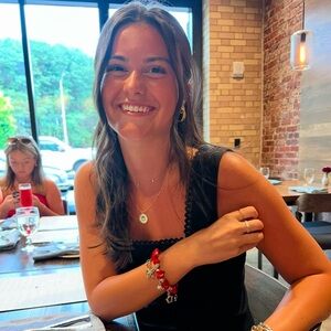 Meet your Posher, Kaitlyn